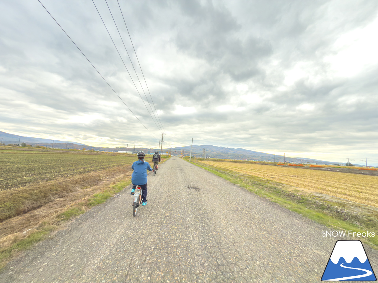 ローカルな展望台に、美味しいグルメ…。ちょっとディープな秋の深川市を電動アシスト自転車『ADO Air Carbon』でサイクリング旅(^^)/